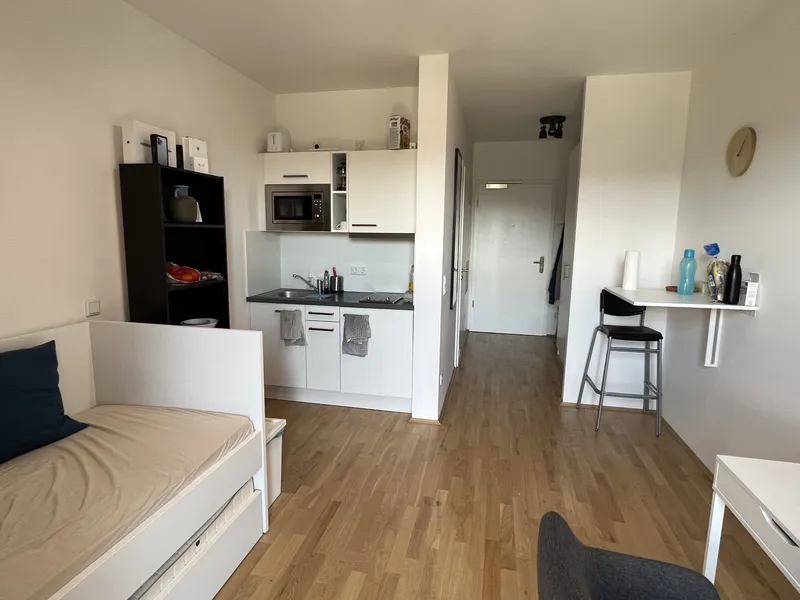Befristetes möbliertes 1 Zimmer Apartment in Schöneberg Berlin — photo 1